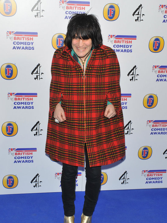 Noel Fielding. Are we alone in saying he gives us the creeps? Those gold shoes are so not cute and that cape just looks well, weird!